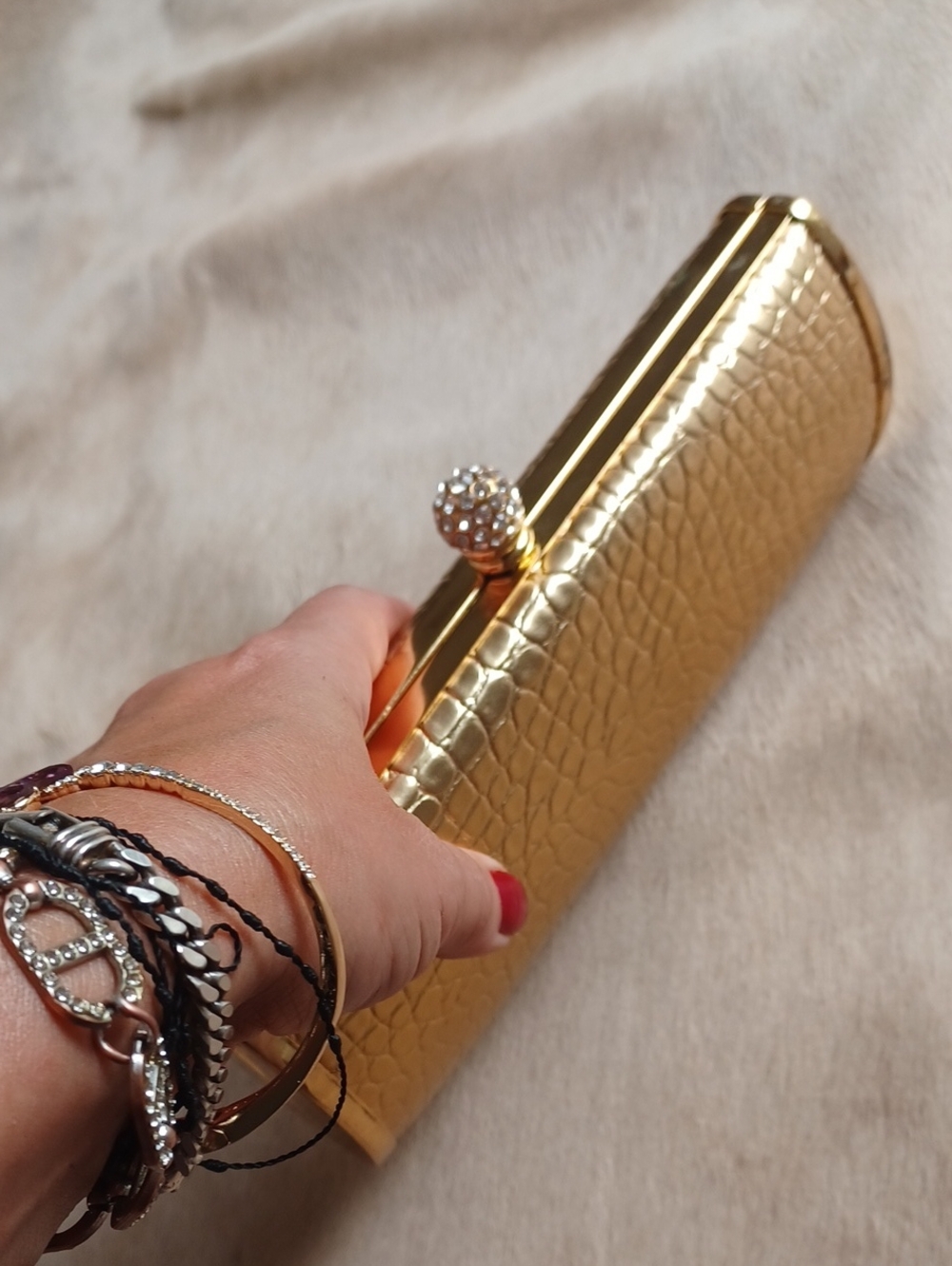 Gold Clutch - Picture 14 of 14